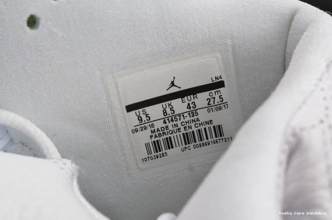 Cheap Husky AIR 414571-135 JORDAN 13 RETRO white MOMENTS